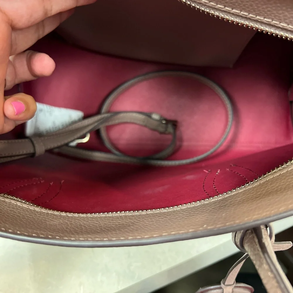 Final Price 🔥 Kate Spade, brown, with some burgundy in color. Perfect for Fall - Picture 5 of 15